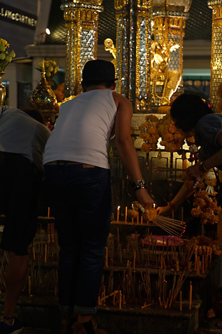 Bangkok la nuit, loy krathong-037